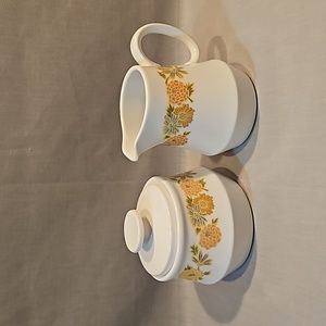 New Noritake Sunny Side 9003 Creamer & Sugar Bowl w/Lid